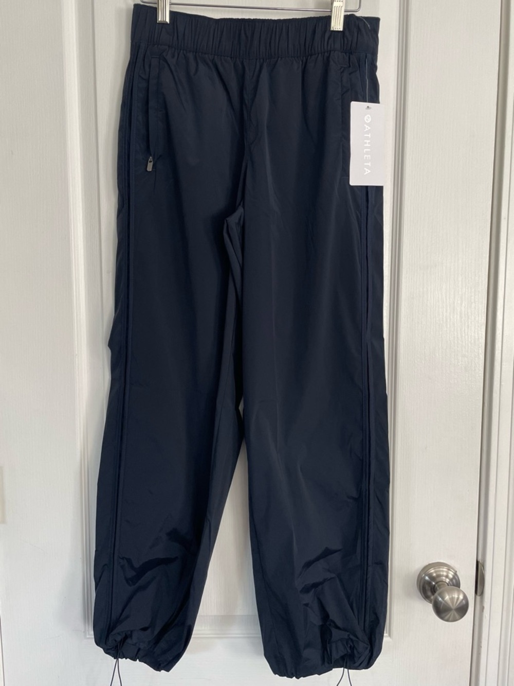 Athleta Navy Rise Pant Windbreaker Joggers
